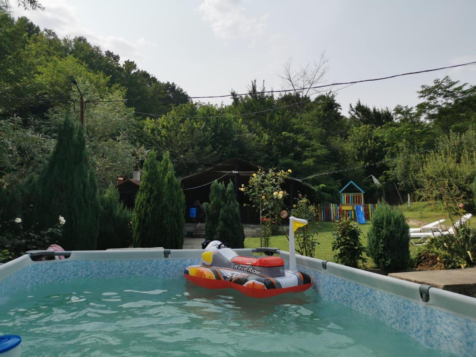 Casa Noastra Hotel โอร์โชวา ภายนอก รูปภาพ